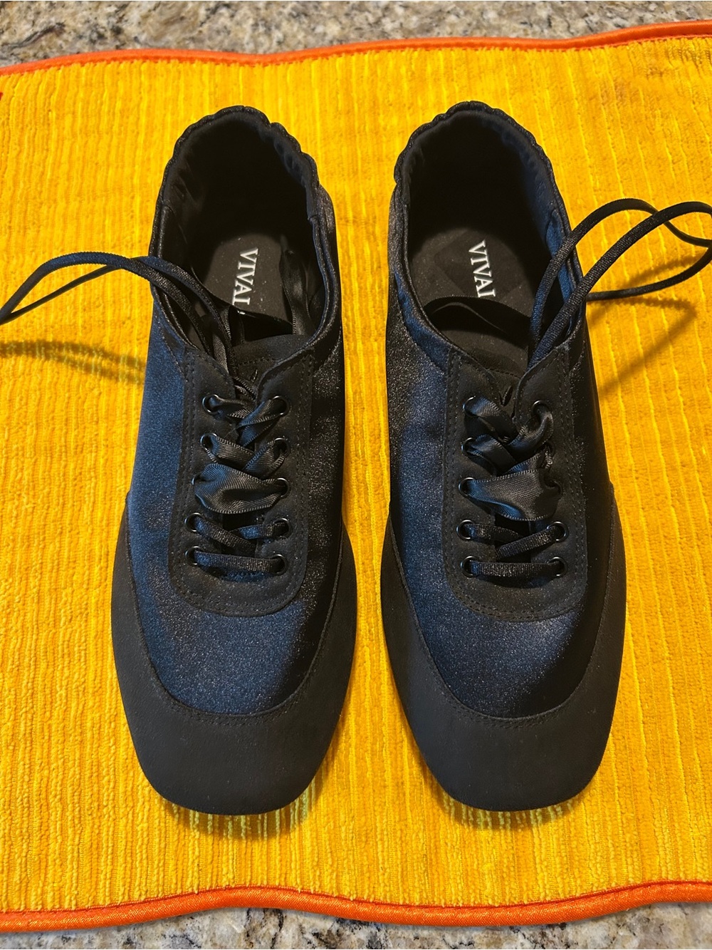 Vivaia Black satin Lace-Up Sneaker